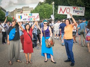 800px-2017.07.26_Protest_Trans_Military_Ban,_White_House,_Washington_DC_USA_7631_(36056741091)